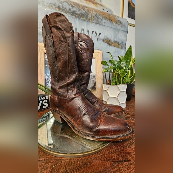 SOLD-Lucchese Women's Brown 8.5 Western Boots - Picture 3 of 11